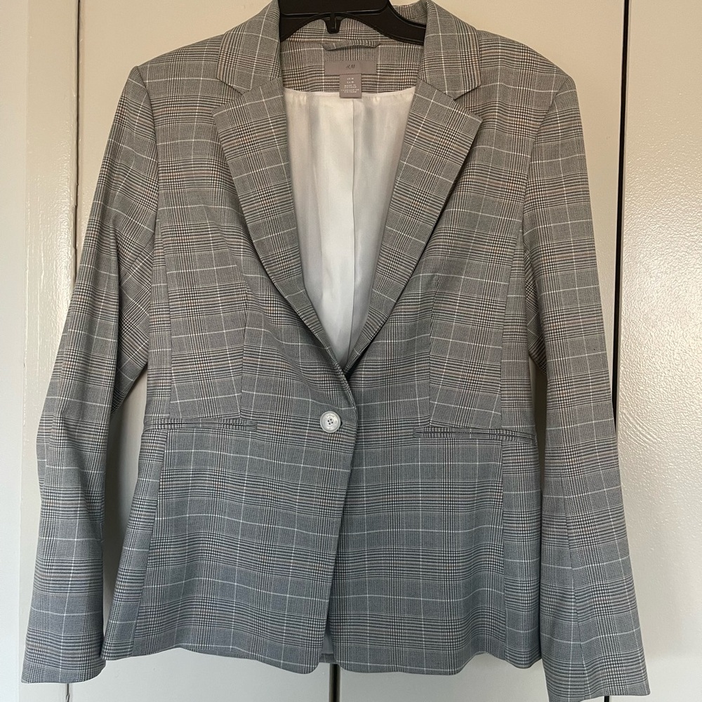 H&M Womens blazer jacket New M